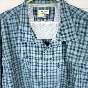 Magellan Outdoors Blue Casual Plaid Shirt